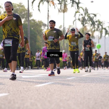 Runner Photo 6570996
