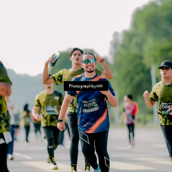 Runner Photo 6571001