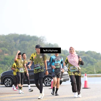 Runner Photo 6571008