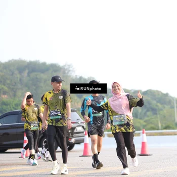 Runner Photo 6571011