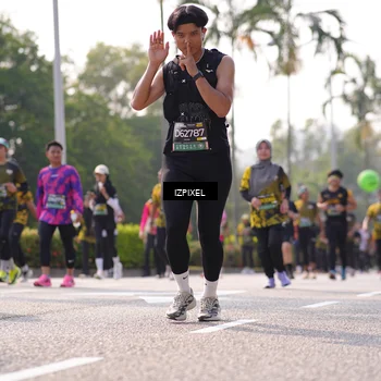 Runner Photo 6571038