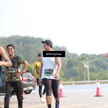 Runner Photo 6571042