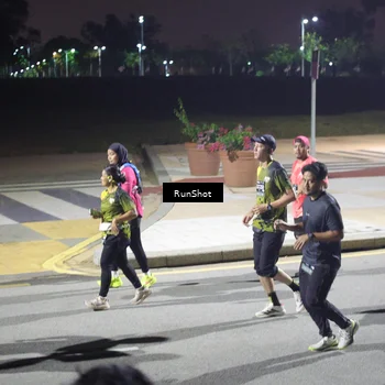 Runner Photo 6571051