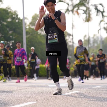 Runner Photo 6571065