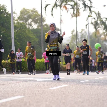 Runner Photo 6571067