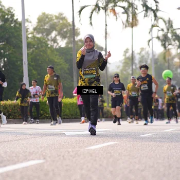 Runner Photo 6571075