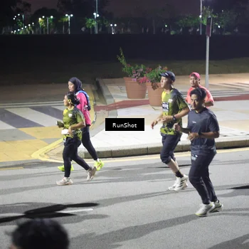 Runner Photo 6571085