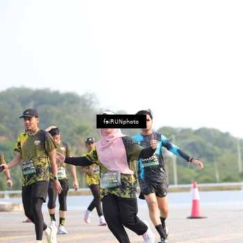 Runner Photo 6571092