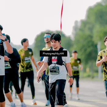 Runner Photo 6571100