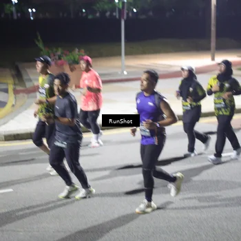 Runner Photo 6571112