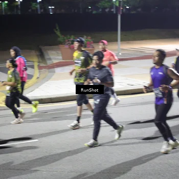 Runner Photo 6571114