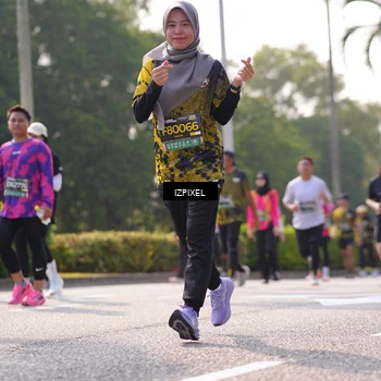 Runner Photo 6571151