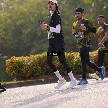 Runner Photo 6571202