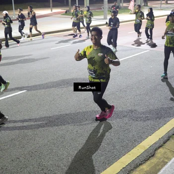 Runner Photo 6571228