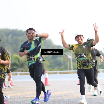 Runner Photo 6571277