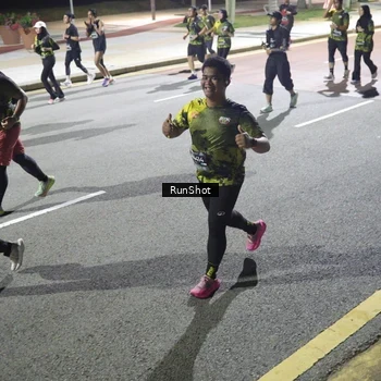 Runner Photo 6571278