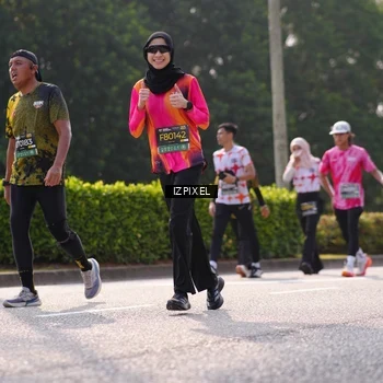 Runner Photo 6571284
