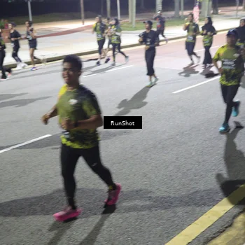 Runner Photo 6571304