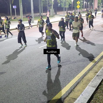 Runner Photo 6571318