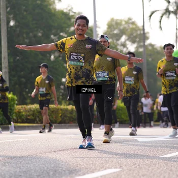 Runner Photo 6571325