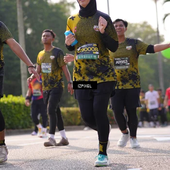 Runner Photo 6571363