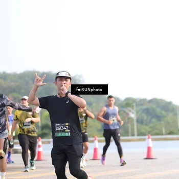 Runner Photo 6571372