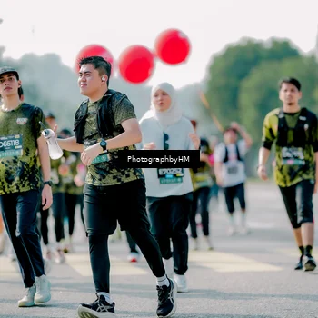 Runner Photo 6571395