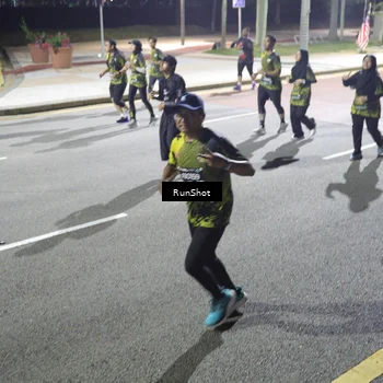 Runner Photo 6571411