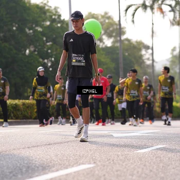 Runner Photo 6571430