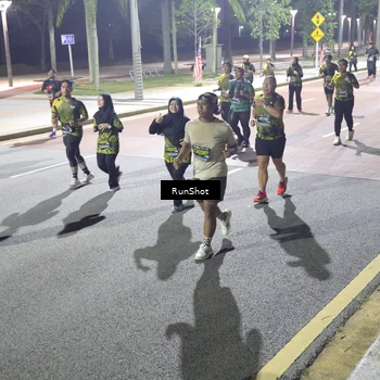 Runner Photo 6571431