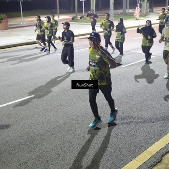 Runner Photo 6571434