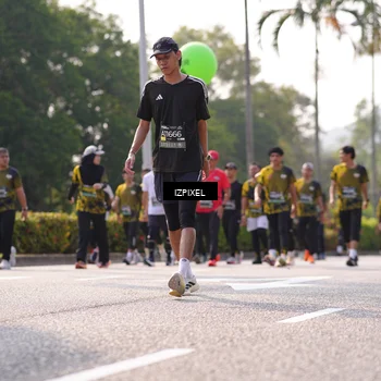 Runner Photo 6571450