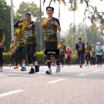Runner Photo 6571465