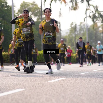 Runner Photo 6571479