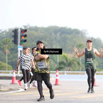 Runner Photo 6571496