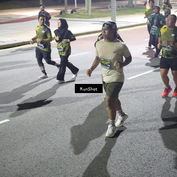 Runner Photo 6571500