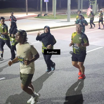 Runner Photo 6571544