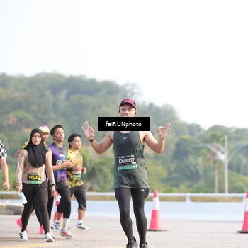 Runner Photo 6571562