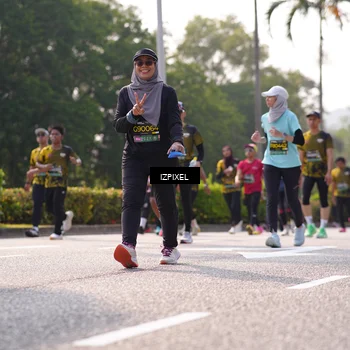 Runner Photo 6571590