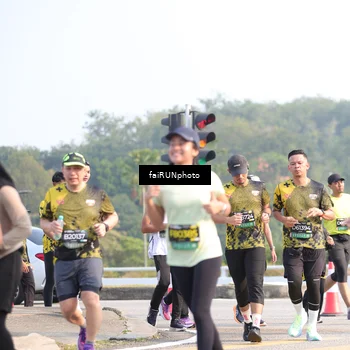Runner Photo 6571653