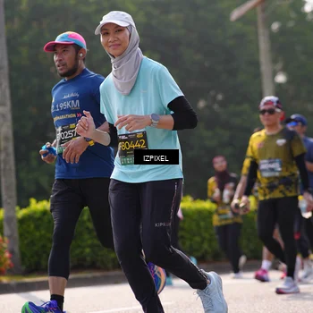 Runner Photo 6571660