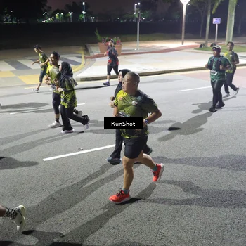 Runner Photo 6571669