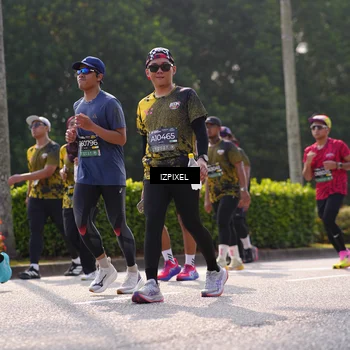 Runner Photo 6571682