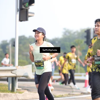 Runner Photo 6571707