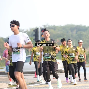 Runner Photo 6571727