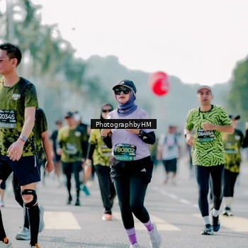 Runner Photo 6571728