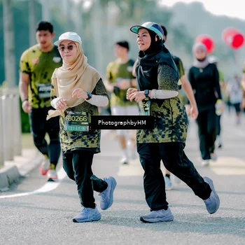 Runner Photo 6571788