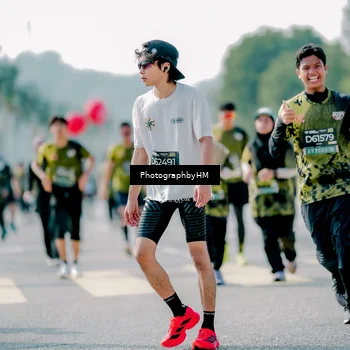 Runner Photo 6571833