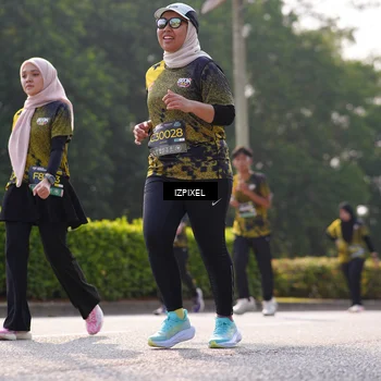 Runner Photo 6571844