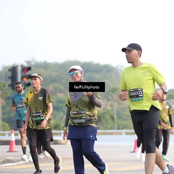 Runner Photo 6571845